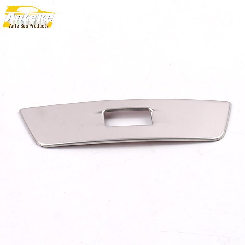 Baojun 2020 530 Interface USB Arrière Anneau Lumineux & Prise Allume-Cigare Accessoire