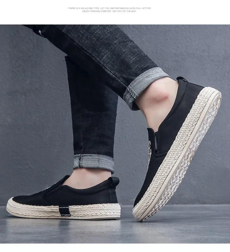 Fashion Coslony New Men Casual Loafers Classic Flat Men Shoes Embroidered Tiger Shoes Letter Printing Slip On Footwear Male Plimsolls