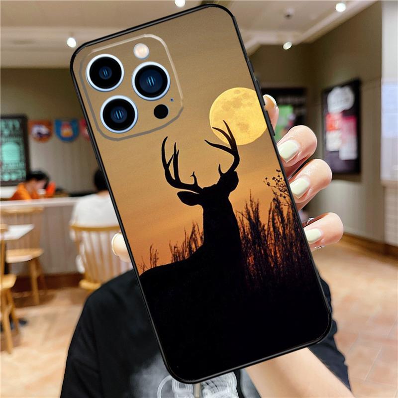 Animal Deer Case For iPhone 17 15 14 13 12 11 16 Pro Max Mini Plus 16e 17 Air Bumper Cover Accessories