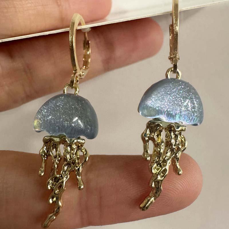 Creative Acrylic Graduated Jellyfish Pendant Earrings for Women Dreamy Pink Ocean Life Earrings Summer Party Jewelry Accessories