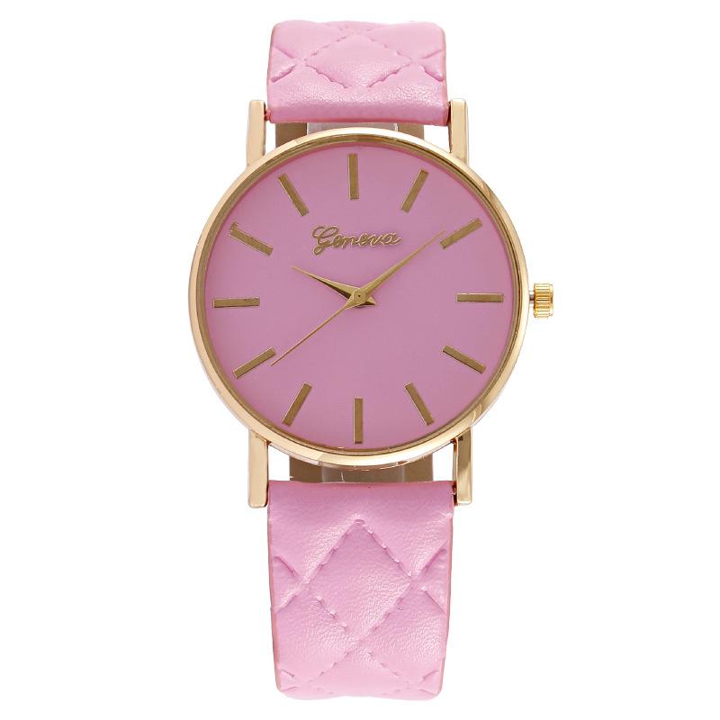 

Гарячі розпродажі. Модний кольоровий ремінець у формі ромба. Різнокольоровий жіночий годинник. Жіночий годинник. Кварцовий годинник. рожевий