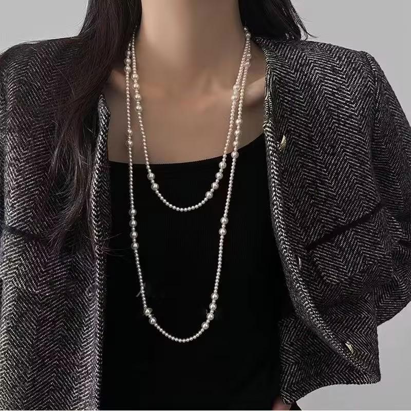 2025 Fashionable Multi-layer Pearl Clavicle Necklace - Elegant Fragrant Style