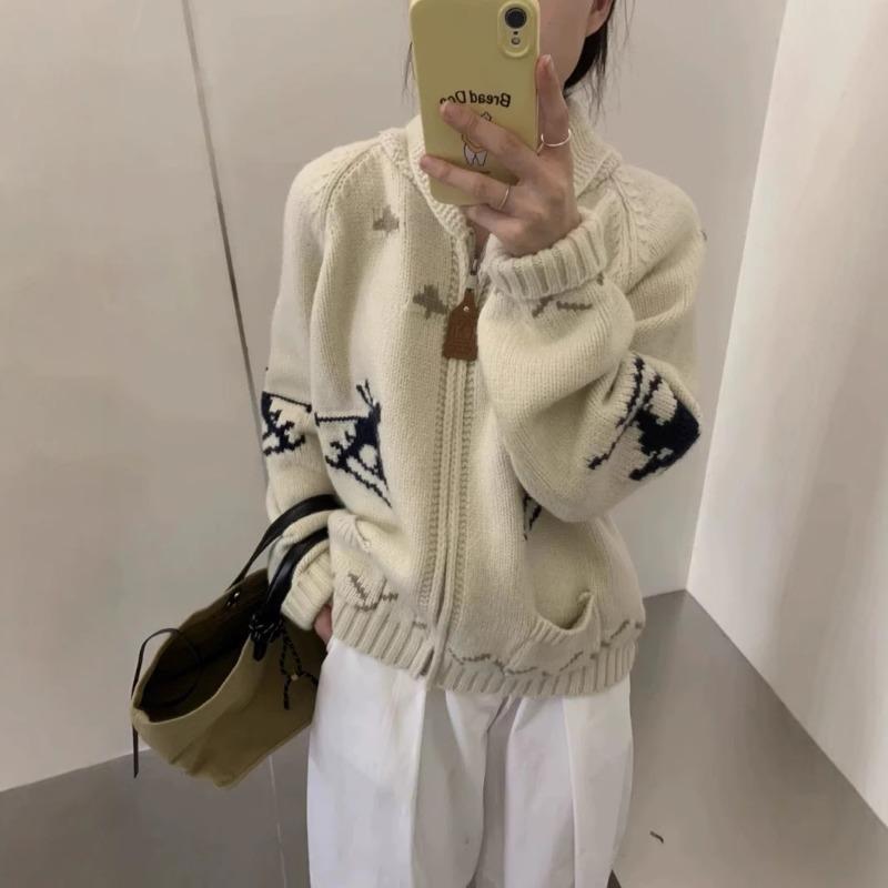Zipper Lapel Jacquard Sweater Cardigan Women's Autumn and Winter Lazy Soft Waxy Top High-end Warm Knitted Jacket