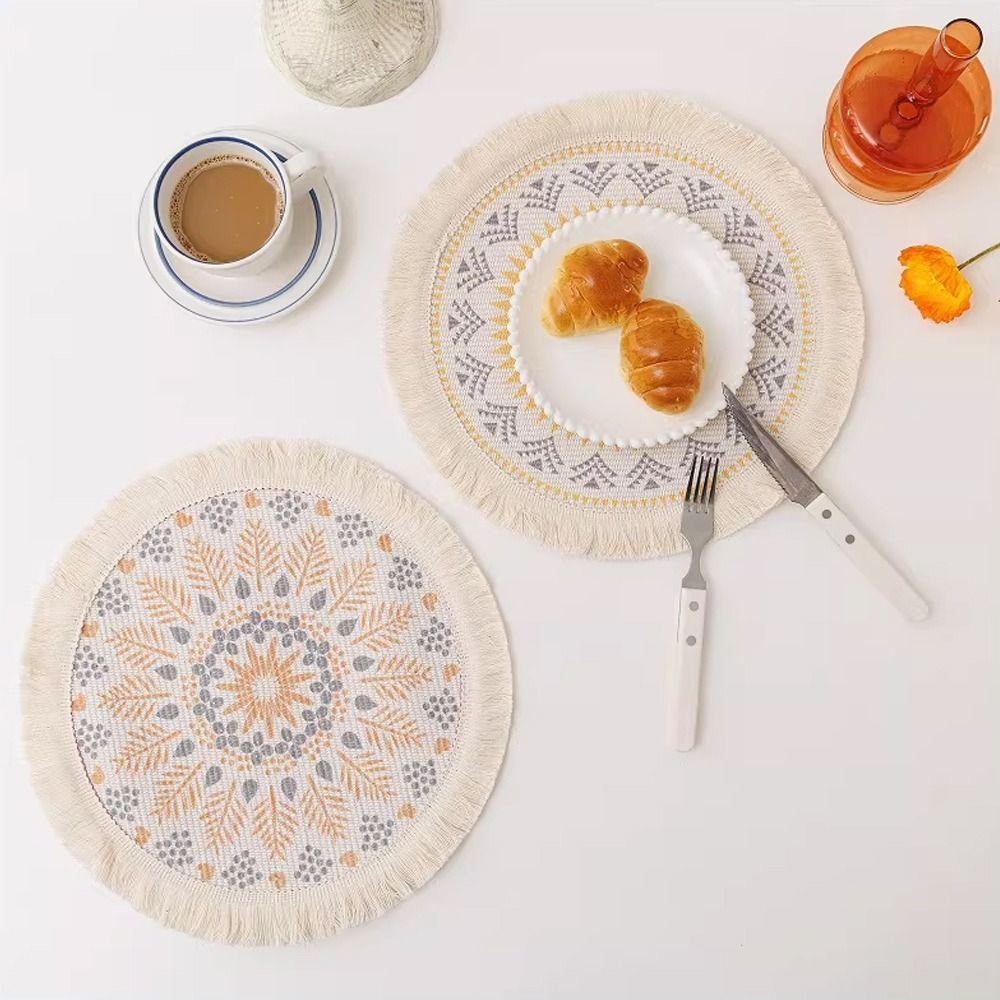 Bohemian Braided Weave Round Woven Placemats Heat Resistant Non-Slip Bohemian Placemat Tassel Jute Placemats Kitchen Table