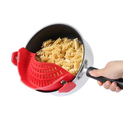 Silicone Drainer Pot Side Draining Water Retaining Noodles Vegetables and Fruits Filter Anti-spill Leakage Baffle Water Filter