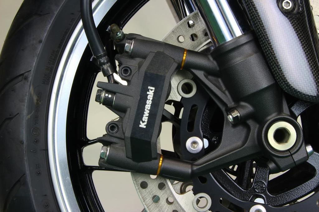 POSH FAITH Caliper Adapter for Z900RS compatible with CAFE for Stock Calipers and Stock Disc Part Number (2018-2023) (Not SE) / (2018-2023) T1.5,