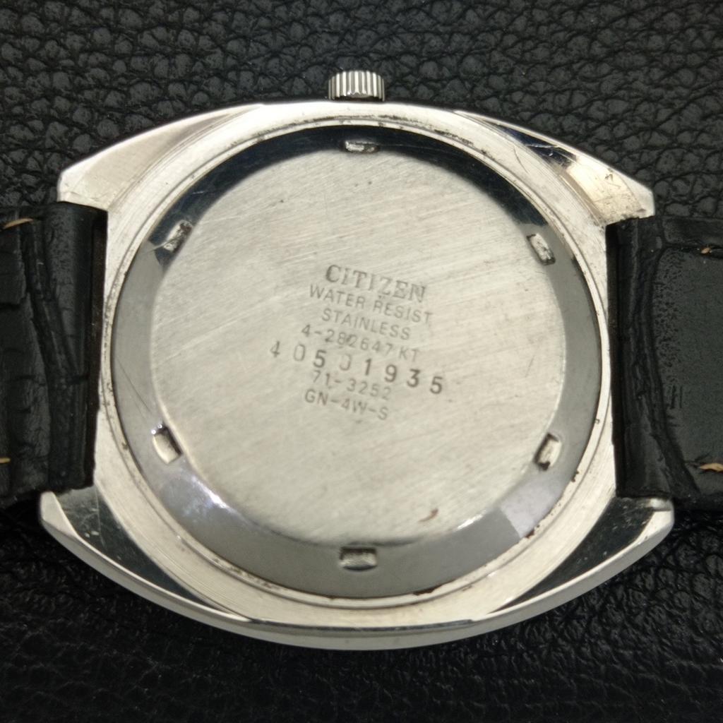 CITIZEN AUTOMATIC 8200 VINTAGE JAPAN MENS BLUE COLOR DIAL WATCH a702784-1 R210-a702784