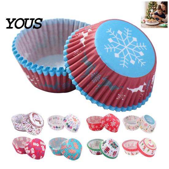 Gingerbread Man Baking Liners 100PCS Christmas Cupcake Liners, Food Grade Greaseproof Cups, Festive Holiday Paper Molds Patterns Print Round Trays for