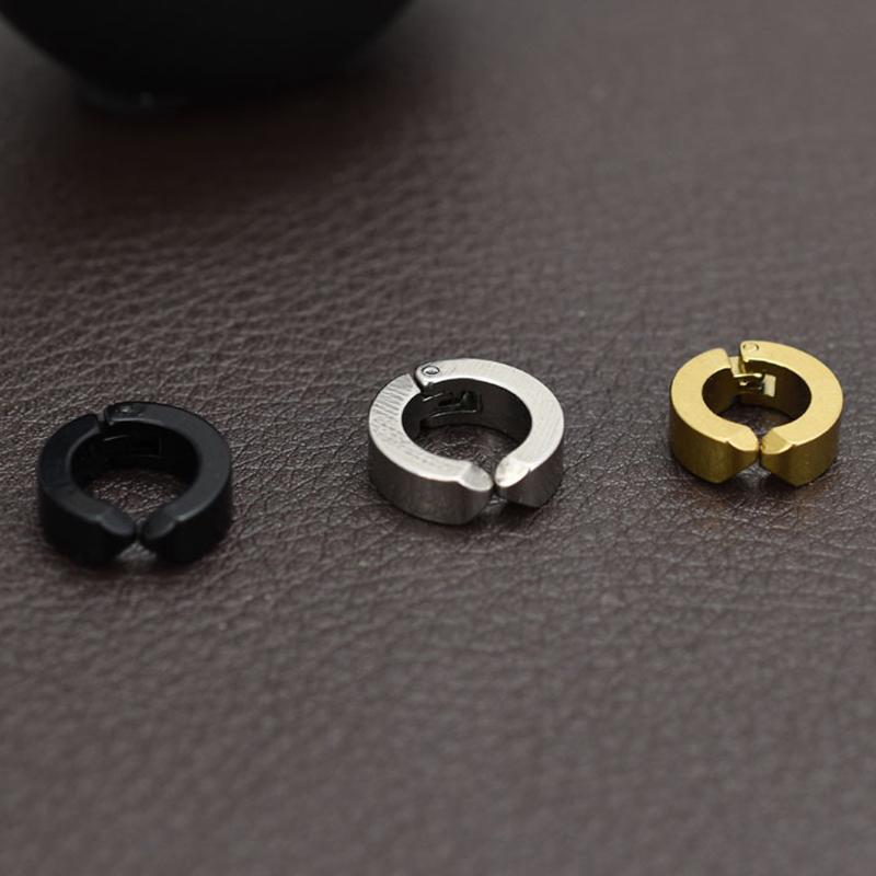 1 Paar Gothic Fake Ohrclip Creolen für Männer und Frauen Edelstahl Schmerzlos Nicht Piercing Fake Ohrringe Schmuck Geschenke