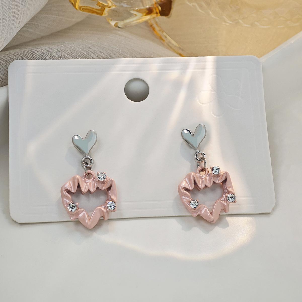 Silver Needle Sweet Fresh Love Diamond Earrings - Elegant, Painted, Simple, Versatile for Women