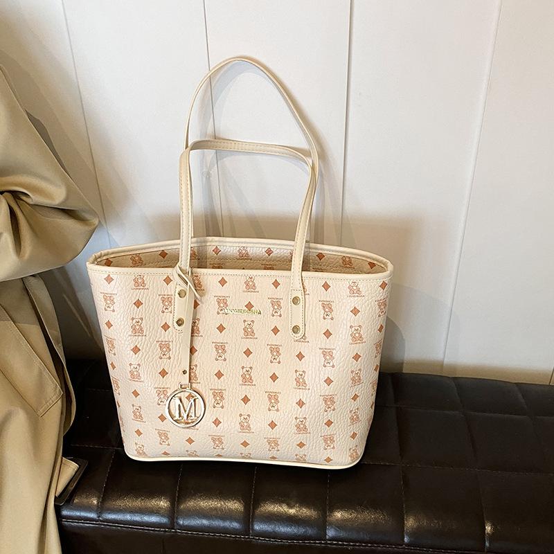 Casual Commuting Retro Large-capacity Bag Women's New Autumn and Winter Versatile Shoulder Bag Work Tote Bag