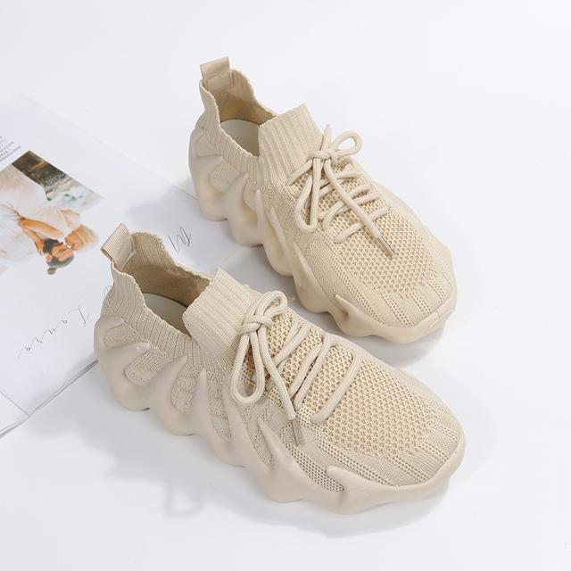Autumn New Women 'S Sports Run Shoes Fashionable Knitted Casual Shoes Outdoor Comfortable Couple Models Shoes Plus Size 43