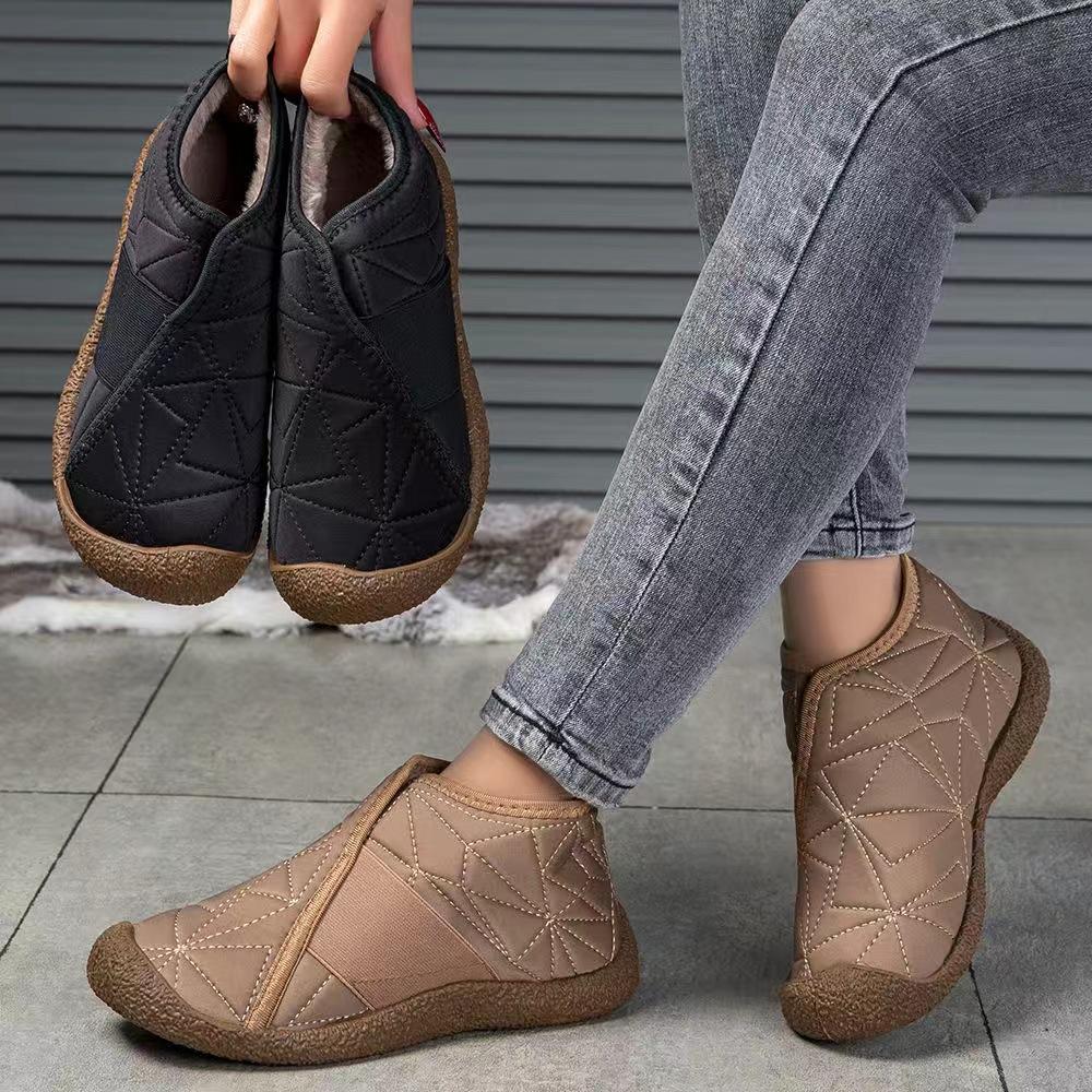 Winter New Soft-soled Non-slip Mother Shoes Fleece Thickened High-top Warm Cotton Shoes Light Casual Fashion Snow Boots
