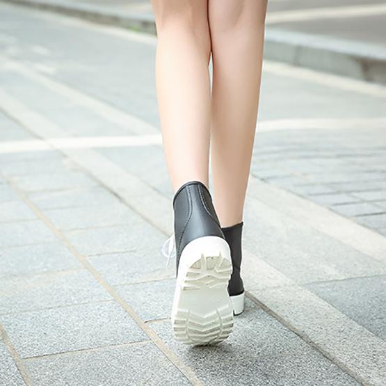 Compre Mulheres sapatos de chuva sapatos de água não escorregar feminino e  masculino sólido botas de chuva quatro temporadas curtas de borracha botas  de chuva barato — frete grátis, avaliações reais com