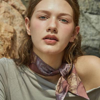 ANA MAISON Silent Remark Twilly Silk Scarf [PMT-1428]