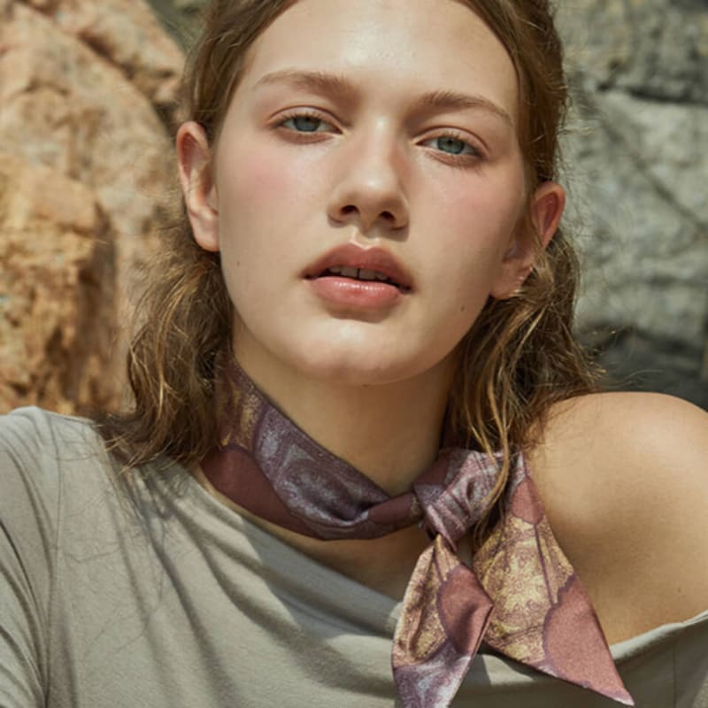 

ANA MAISON Silent Remark Twilly Silk Scarf [PMT-1428] Silent Remark