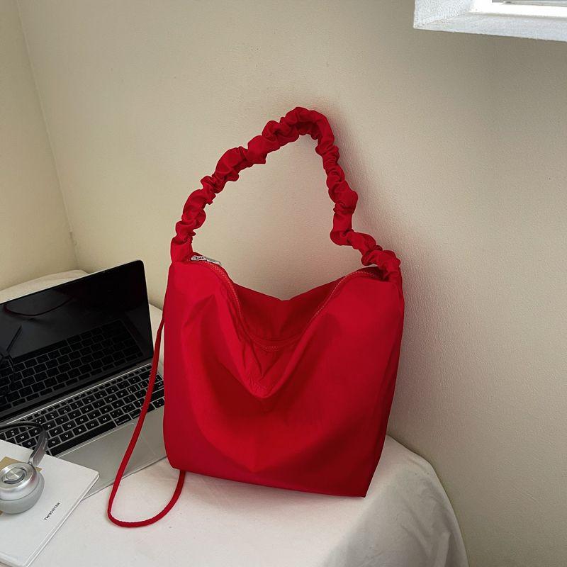 

Summer Large Capacity Fancy Work Work Clothing Tote Bag Female 2025 Red New Style Canvas Crossbody Dumpling Bag Angla Red Tote Bag