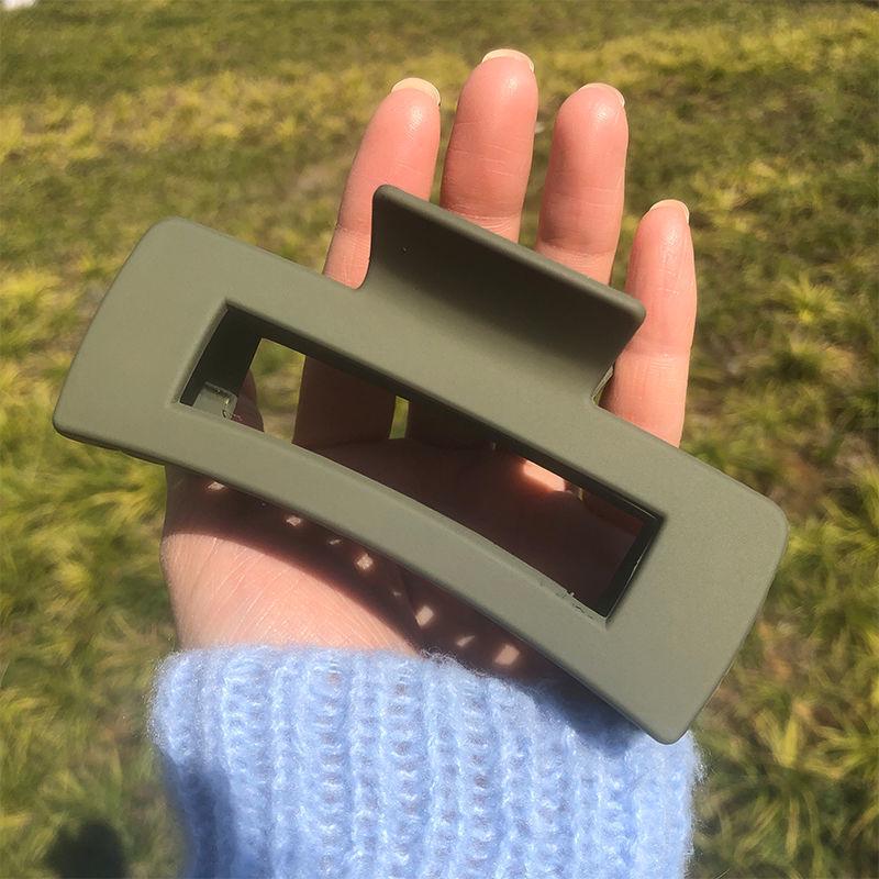 

Большая матовая прямоугольная заколка для волос в виде акулы 10,5 см - Аксессуар для волос для взрослых зелёный