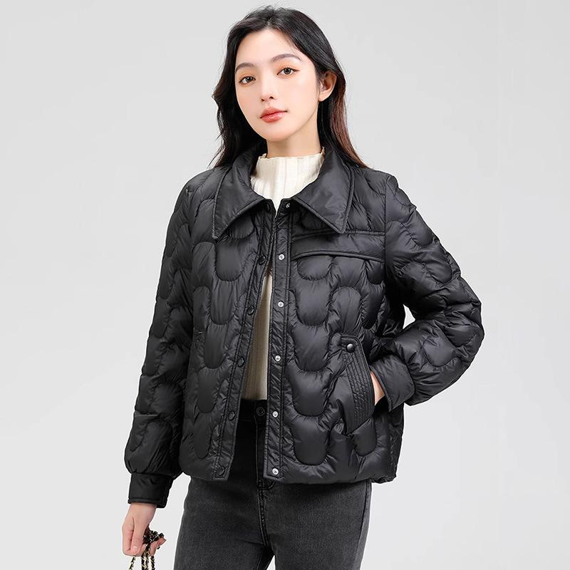 Light down jacket women's autumn and winter fashion small fragrant style lapel short duck down warm jacket tide
