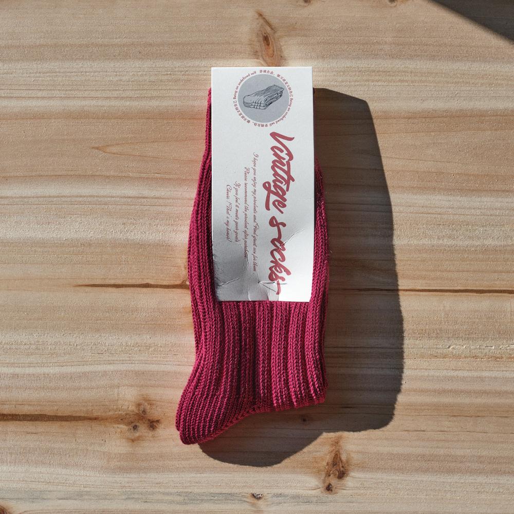 Men and Women Spring and Autumn New Retro Cotton Knitted in The Tube Pile Socks
