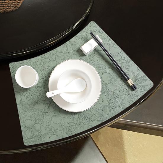 Artificial Leather Placemats Oil Resistant Chinese Style Engraved Flower Pattern Fan-Shaped Placemats Dining Table Decor