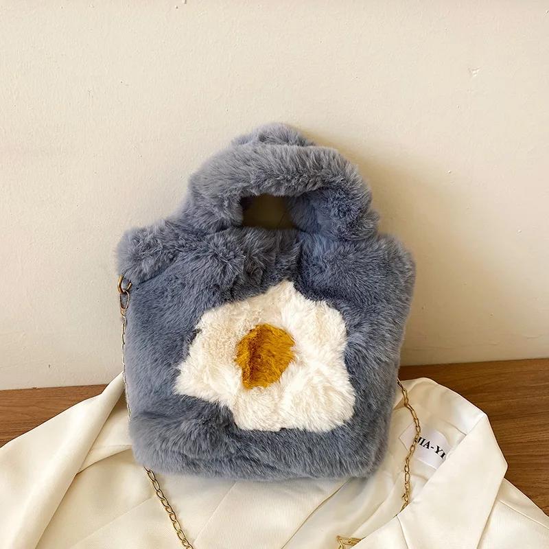 A Single-color, Simple, Thick, Fashionable and Large-capacity Women's Autumn and Winter Mirror-finished Plush Handbag