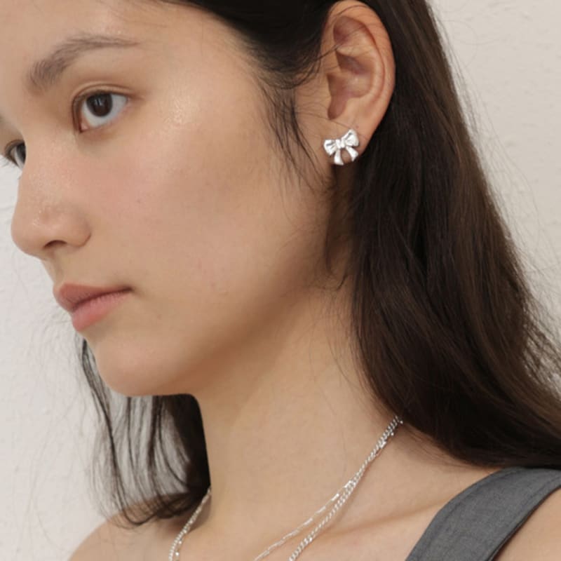 

Nephrite Ribbon earrings Silver