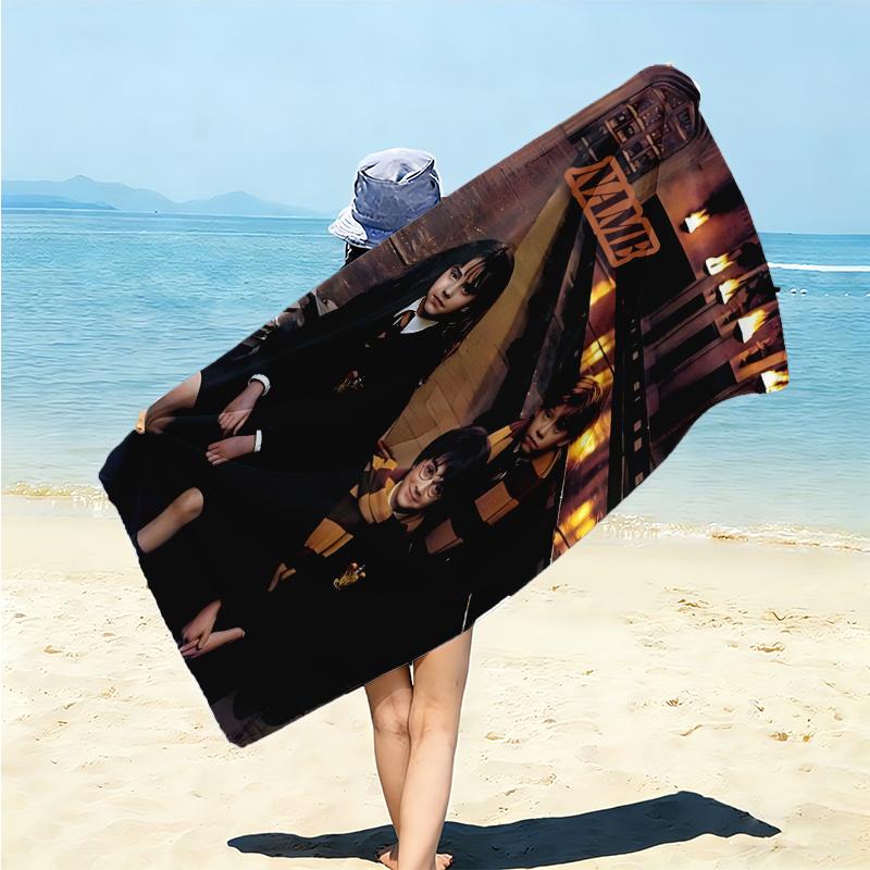 Personalized Alien Face Close-Up Beach Towel Microfiber Beach Towel Thin Absorbent for Beach Swimming Yoga Bath Sports. 0910382