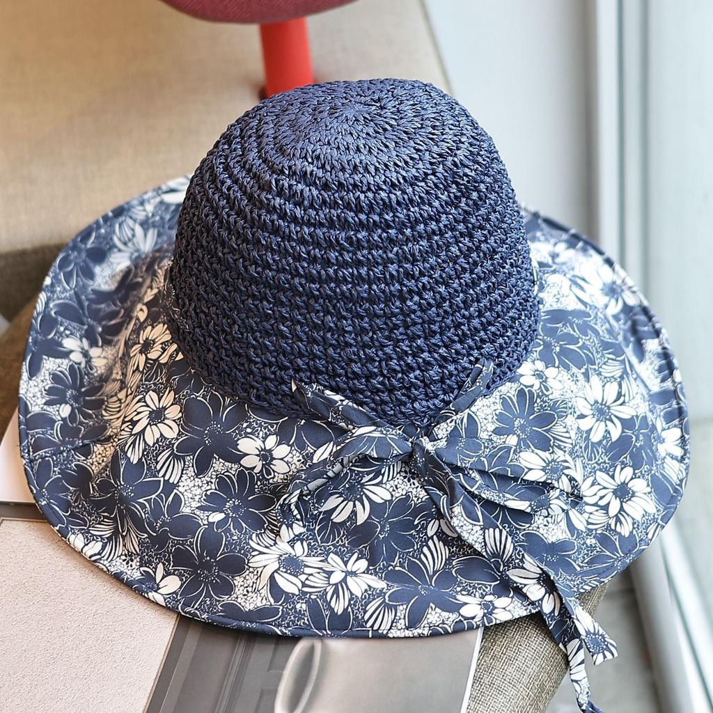 Pastoral style smudged big eaves holiday style sun hat spring and summer hollow crochet top seaside sun protection straw hat woman