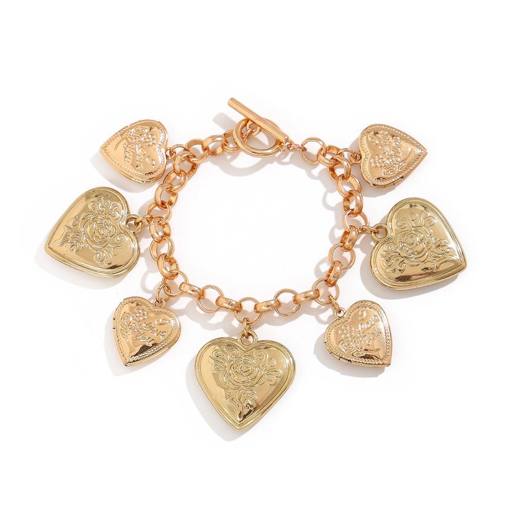 Stereoscopic Metal Heart Bracelet Elegant Vintage Jewelry Fashion Heart Pendant Necklace  Party