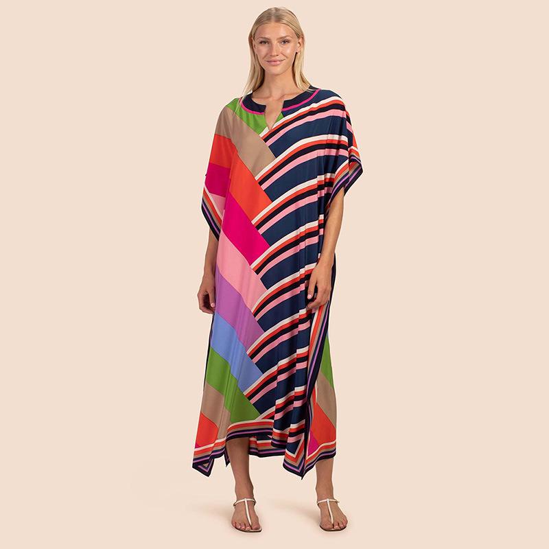 Europäischer & Amerikanischer Urlaubs-Strandüberwurf: Langer Morgenmantel mit Positionierungsdruck Badeanzug Damenkleid.