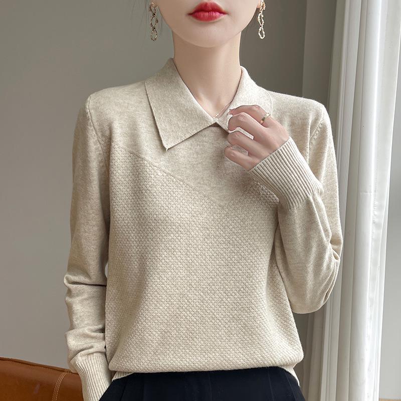 2024 Autumn Women's Korean Style Lapel Knit Sweater - Versatile Slim Fit