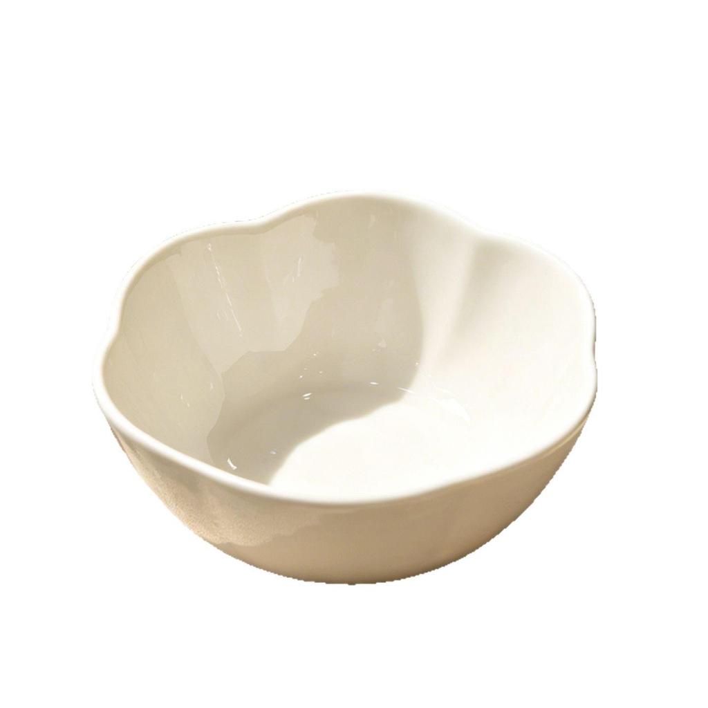 Mai Ji Petal Dessert Bowl, Pure White Ceramic for Porridge, Tea, Breakfast, or Sweet Soup.