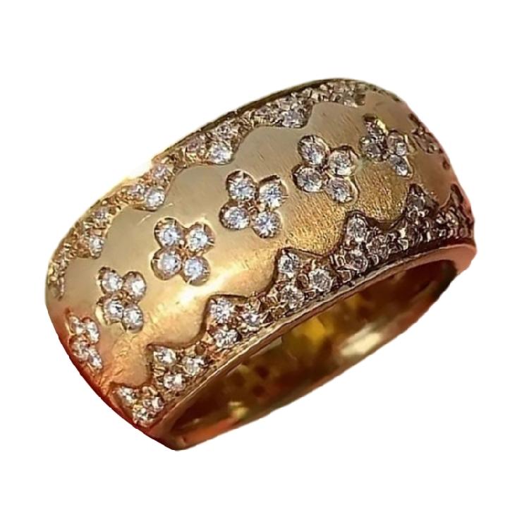 Lightweight Copper Clovers Ring With Crystal Zircon Embellished Gold Color Ring Jewelry For Daily Wear Or Formal Event
