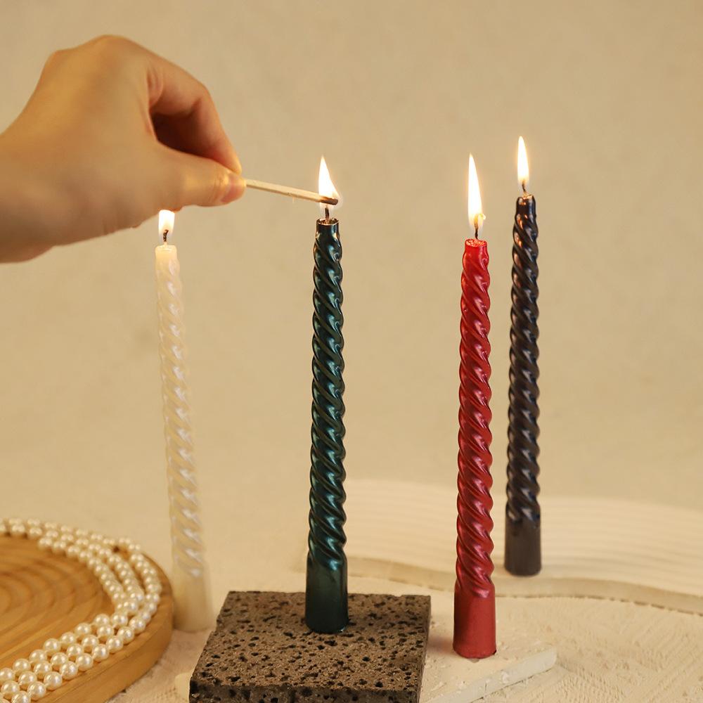 European Electroplated Threaded Long Pole Candle for Home Romantic Wedding Candlelight Dinner Festive Atmosphere Pole Wax