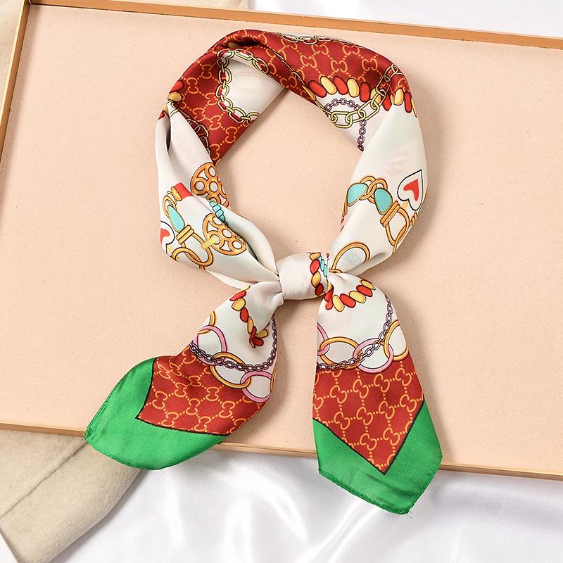 Vysoce kvalitní hedvábný šátek: 70cm Módní dámský čtvercový šátek, Celoroční, Lehký na jaro, podzim, léto, nebo jako stylový doplněk ke košili.