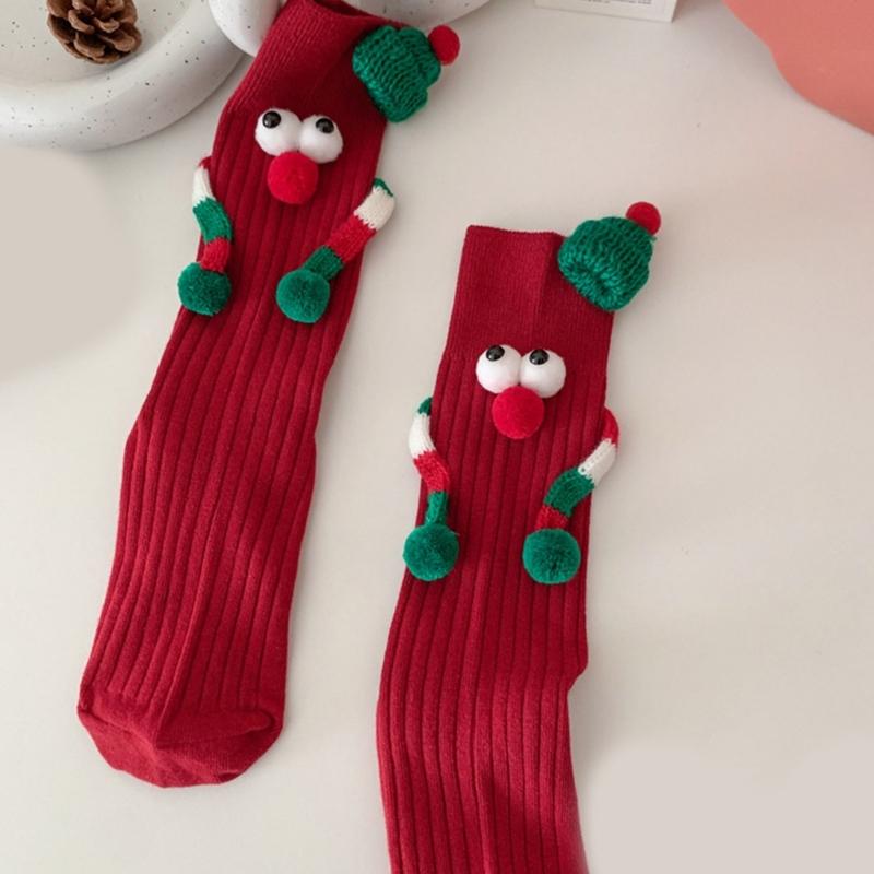 Unisex Couple 3D Santa Hat Dolls Christmas Middle Tube Socks with Magnetic Embellishments for Gifting and Celebrating