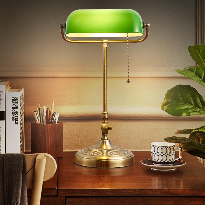 American Style All-Copper Desk Lamp - Antique Classic for Bedroom and Study