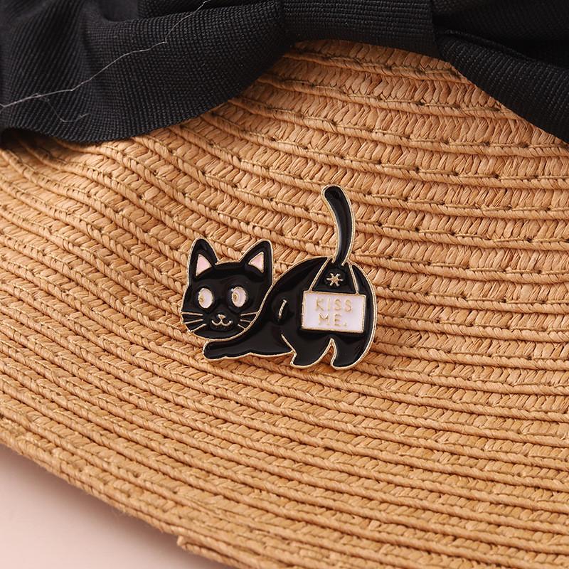 Black Enchanting Cat Animal Badge Unique Cartoon Style Brooch Durable Finish Glittering
