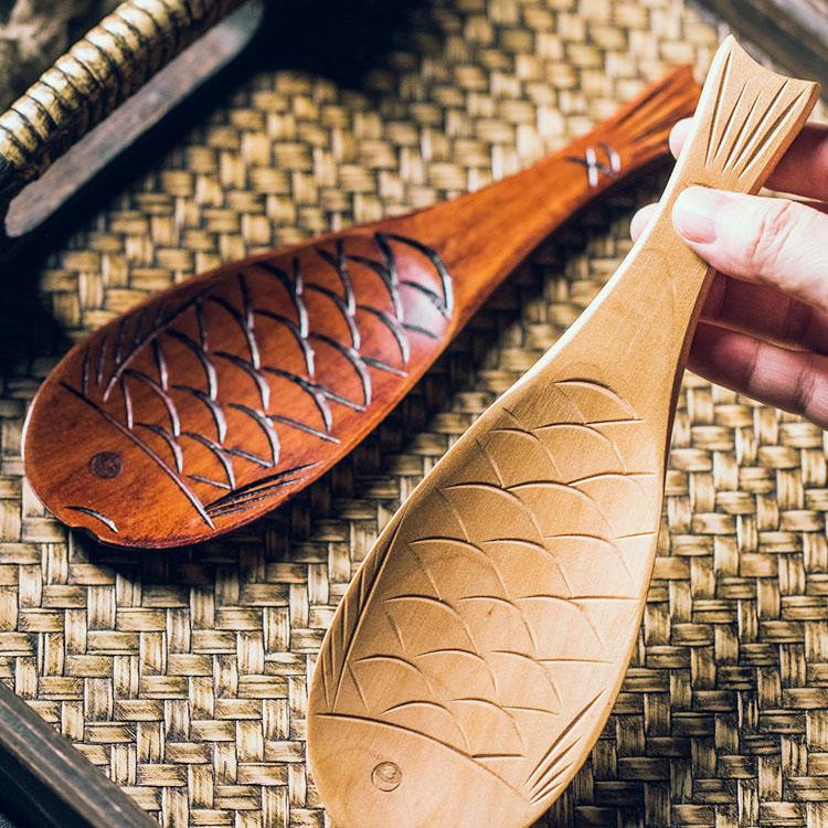 Japanese Style Wooden Rice Spoon for Serving Non Sticky Rice, High-end Solid Wood Rice Shovel for Household Kitchen, Fish Shaped Boutique Wooden Spoon