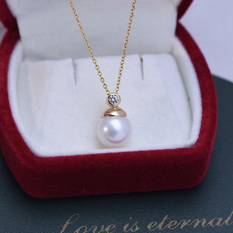 10-11mm Round White Pearl Pendant Necklace with Strong Luster on S925 Silver Clavicle Chain