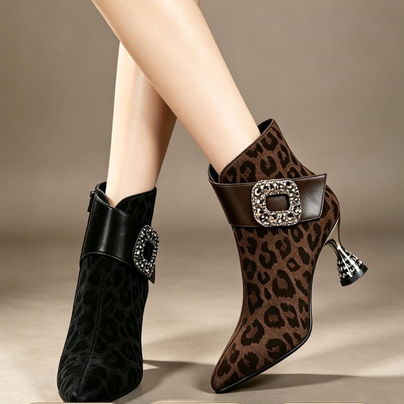 2026 Autumn and Winter New Side Zipper Pointed Toe Rhinestone Booties Temperament Fashion Versatile Women's Shoes