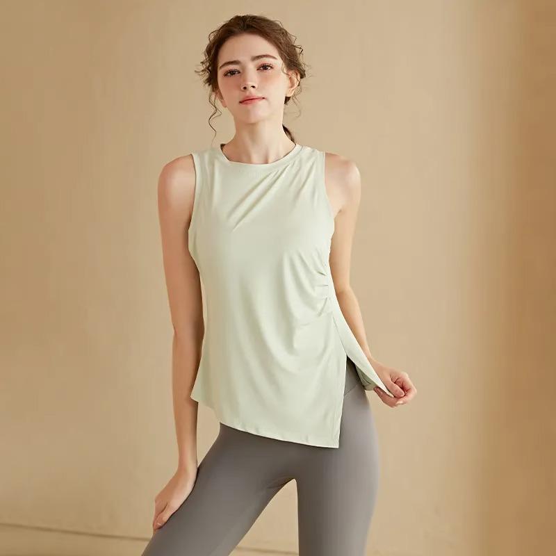

Women s Quick-Dry Slimming Sports Vest - Pleated Sleeveless Yoga and Running Top for Summer Fitness S (85-95 jin) зелений