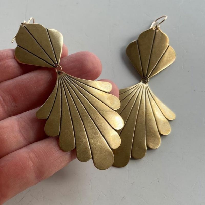 Vintage Metal Big Leaf Earrings Fashion Palm Leaves for Women Jewelry Accessories