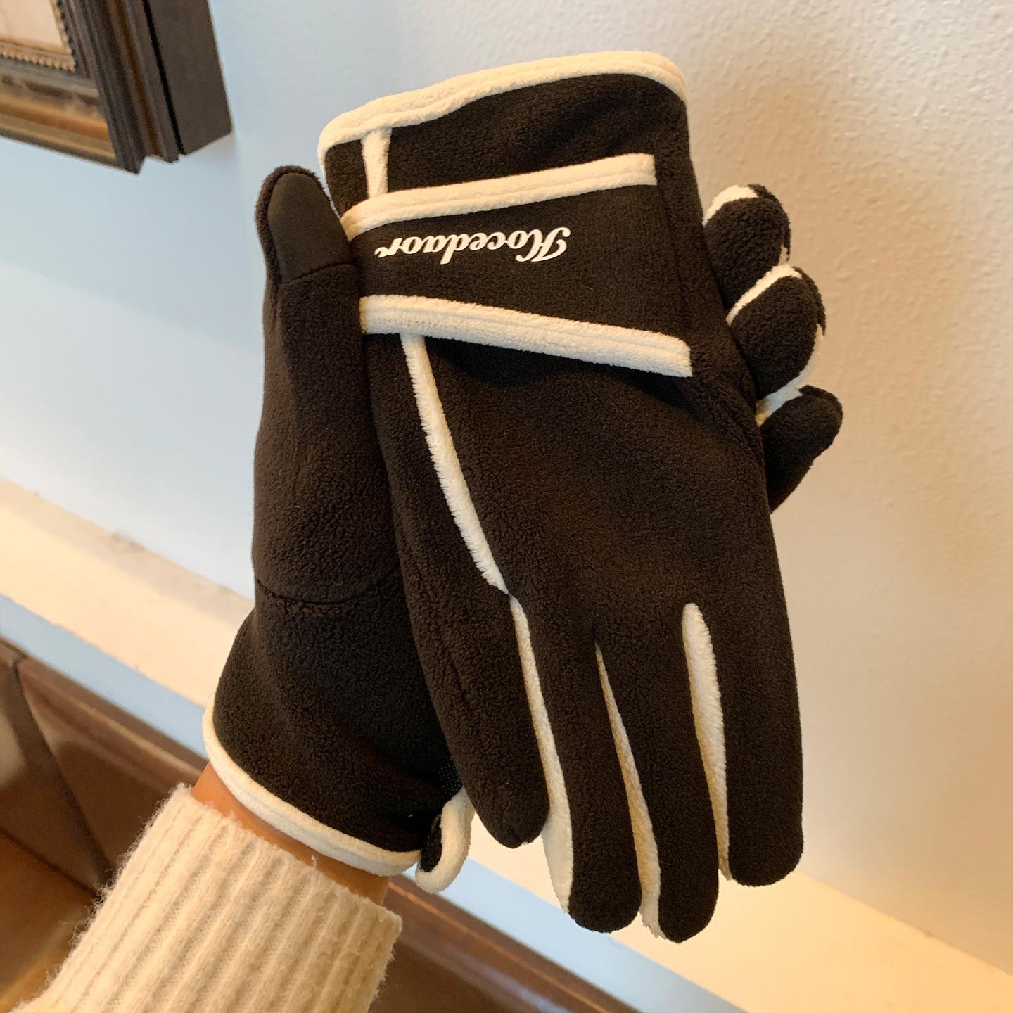 

Letter plush gloves female winter Korean simple and versatile five fingers windproof and cold touch screen riding electric vehicle student чорний