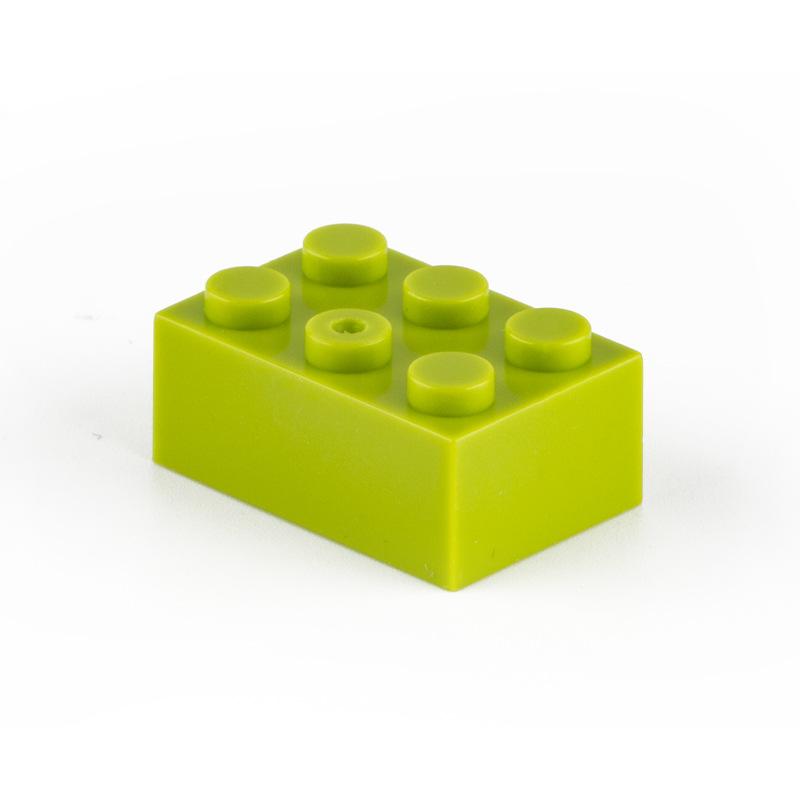 Non-Toxic 10Pcs Building Blocks Diy Thick 2X4 Dots 16Color Bricks Size Compatible With 3002 Kids Toys Educational For Children