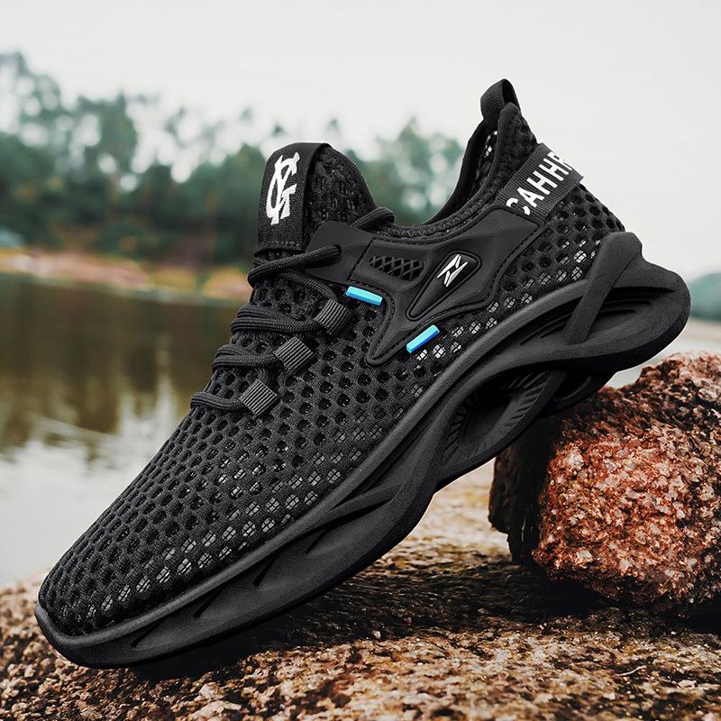 2025 summer new creek shoes wading shoes quick-drying large mesh hollow breathable mesh shoes men's comfortable sports shoes