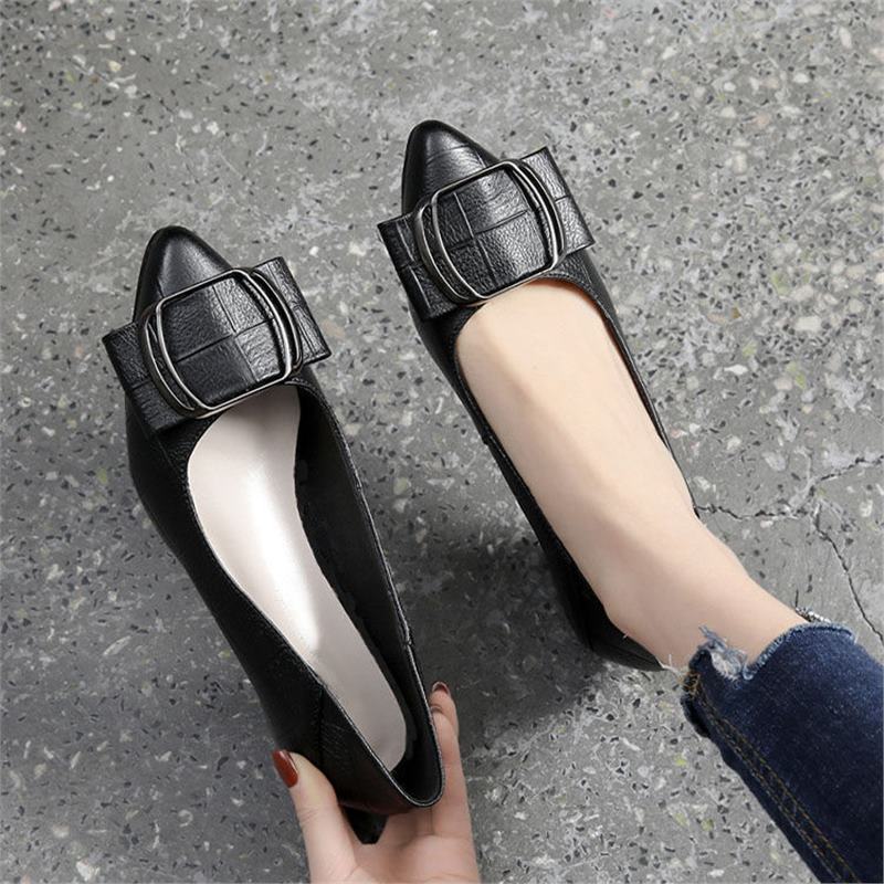 Single shoes women's flat bottom low heel small leather shoes light mouth thick heel pointed spring and summer soft leather new fashion versatile wo