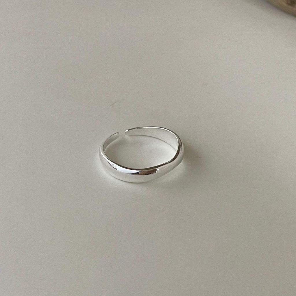 S925 Sterling Silver Women's Wide Face Irregular Open Ring - Simple Polished Cold Style