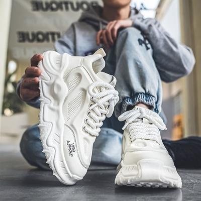 Tendance Vente Chaude Homme Chaussures de Sport à Plateforme Chaussures de Tennis Basketball Été Respirantes Augmentées Baskets Décontractées Chaussure de Running Hombre